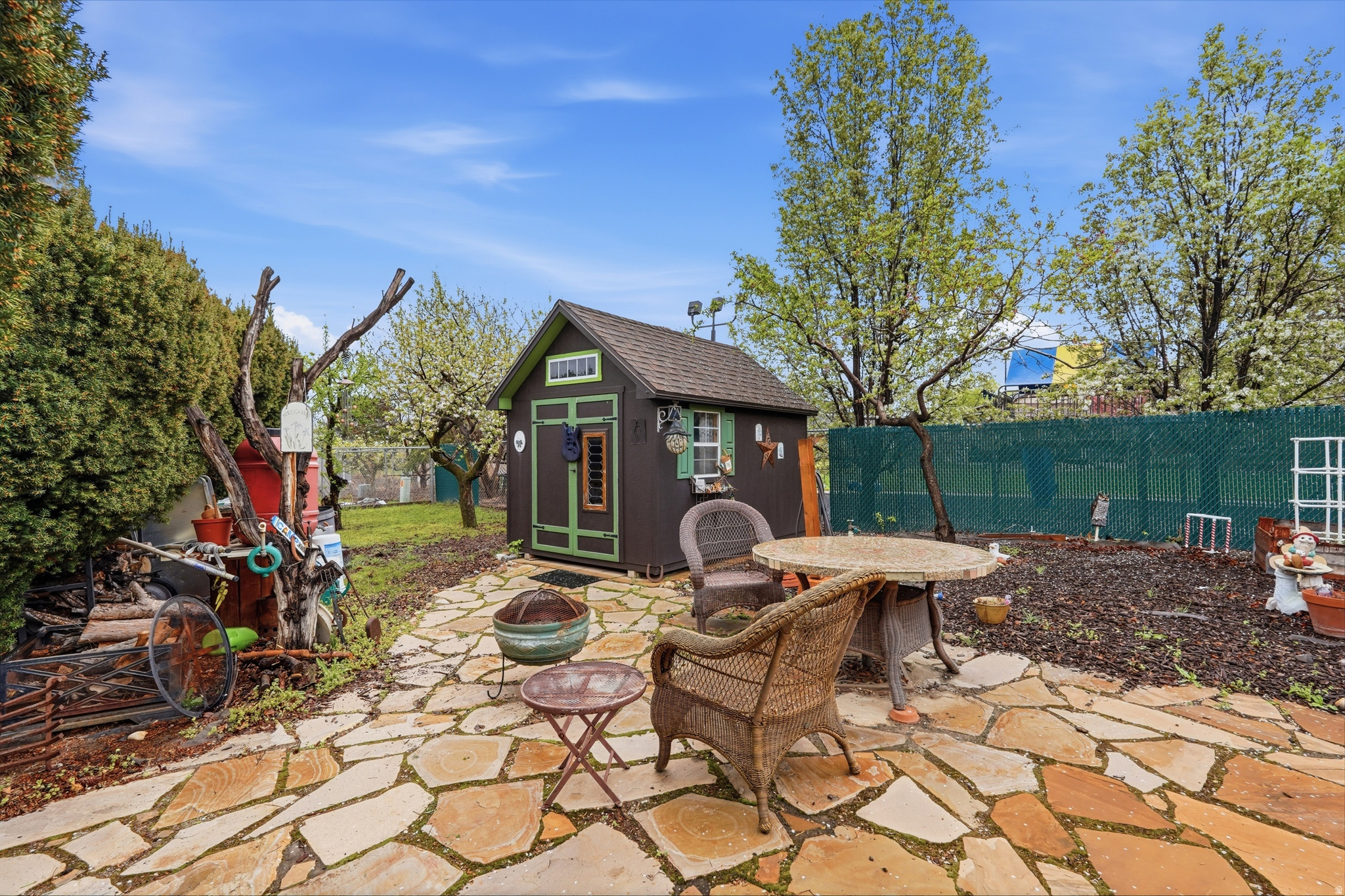 BROOKSHIRE - Residential