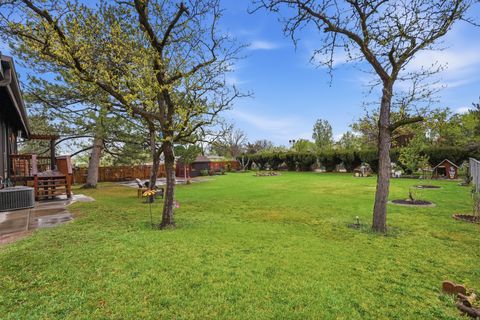 Tiny photo for 1661 W ALLEGHENY DR, Salt Lake City, UT 84123 (MLS # 2147791)