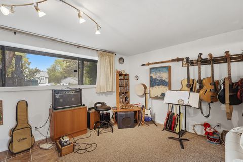 Tiny photo for 1661 W ALLEGHENY DR, Salt Lake City, UT 84123 (MLS # 2147791)