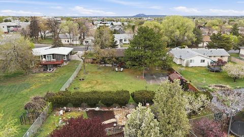 Tiny photo for 1661 W ALLEGHENY DR, Salt Lake City, UT 84123 (MLS # 2147791)