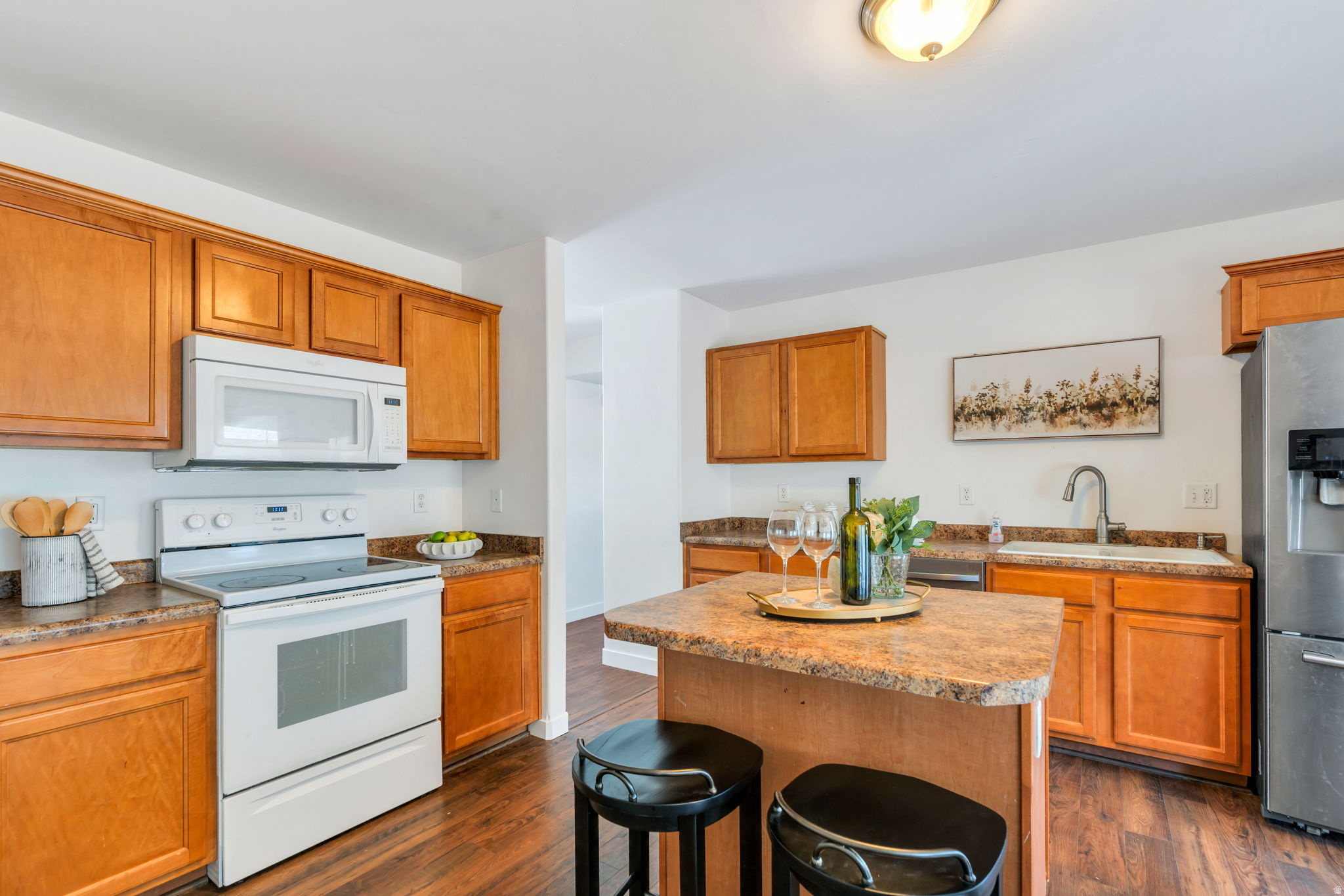 OVERLAKE - Residential