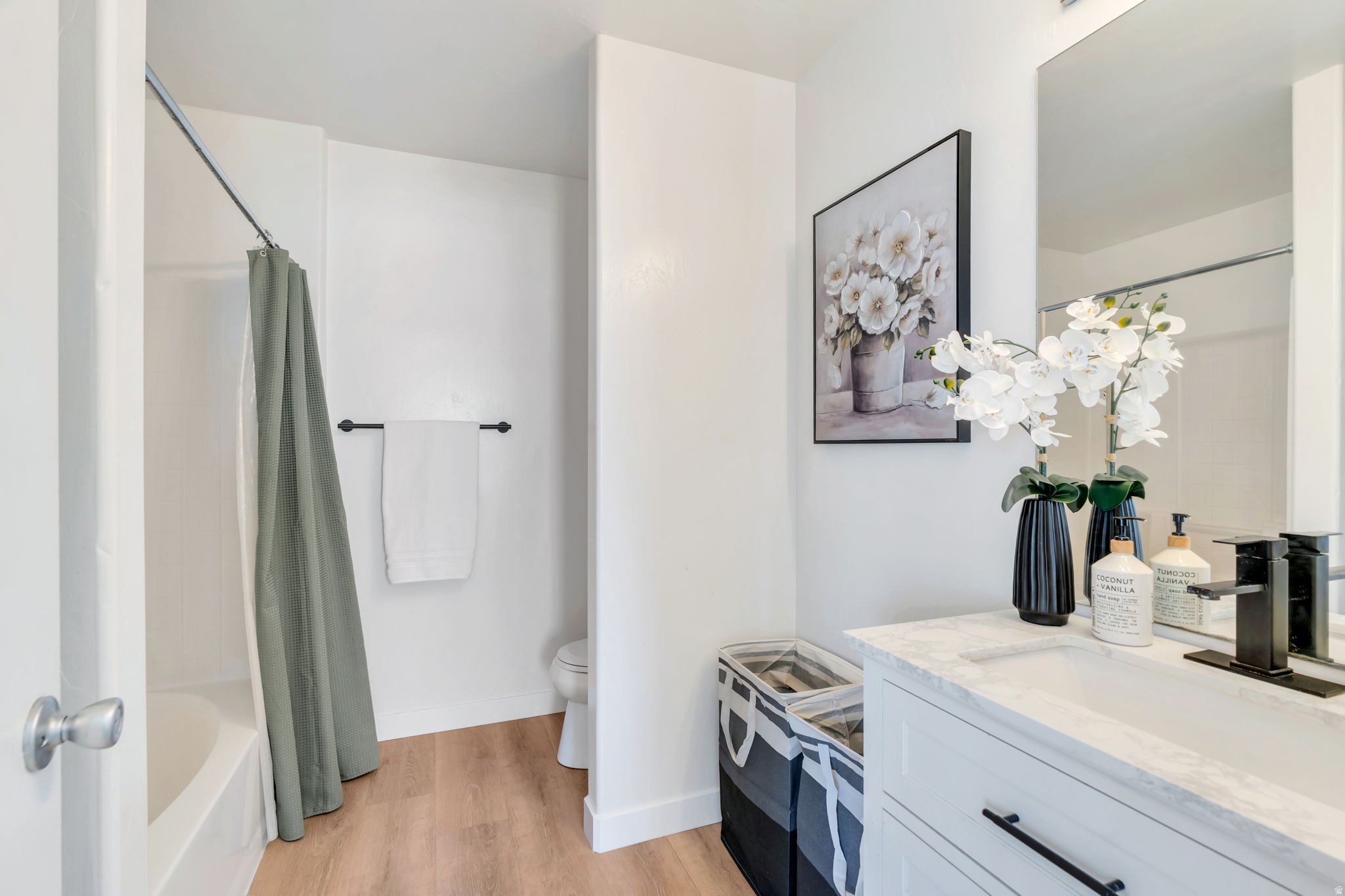 OVERLAKE - Residential