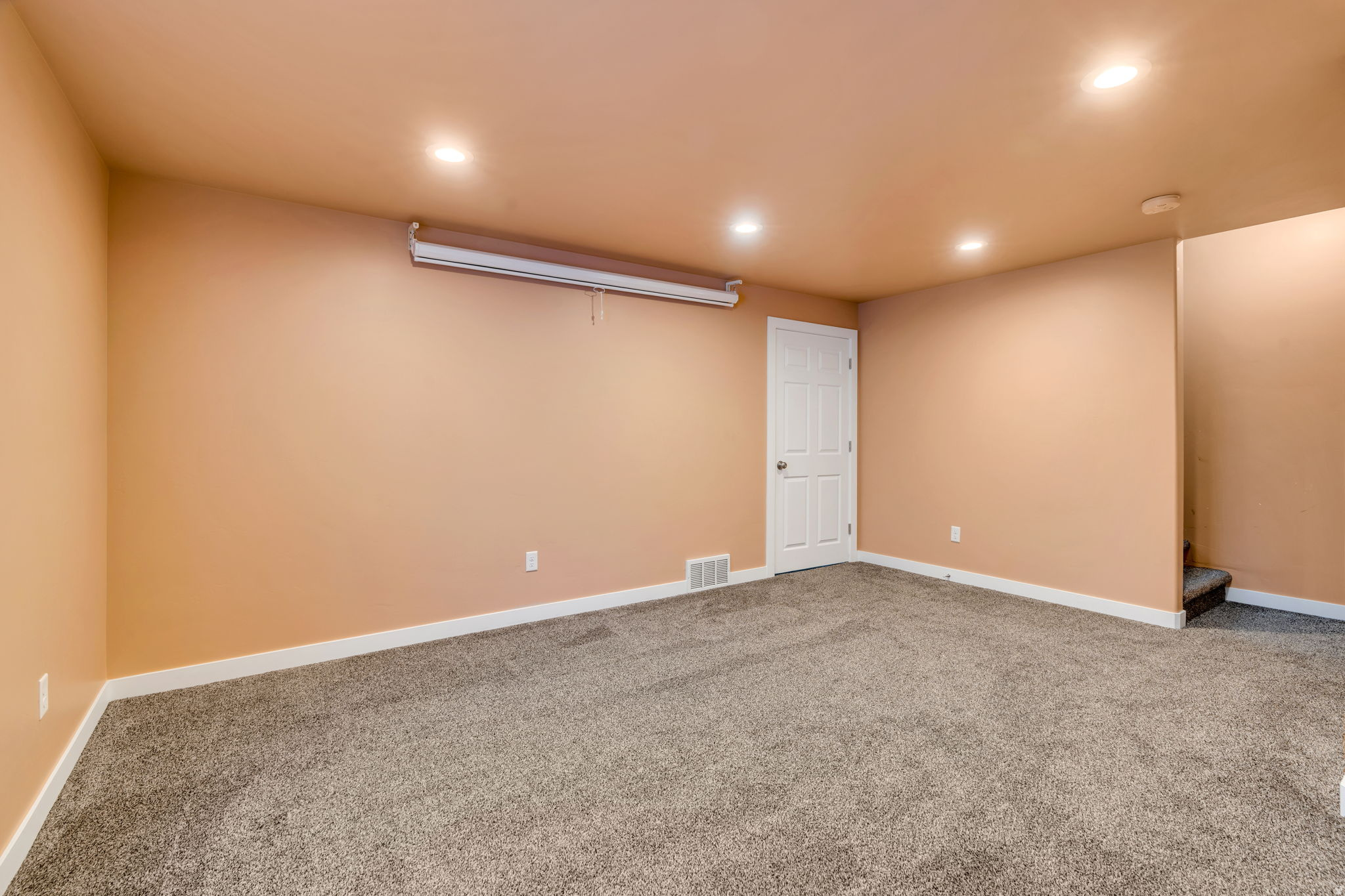 OVERLAKE - Residential