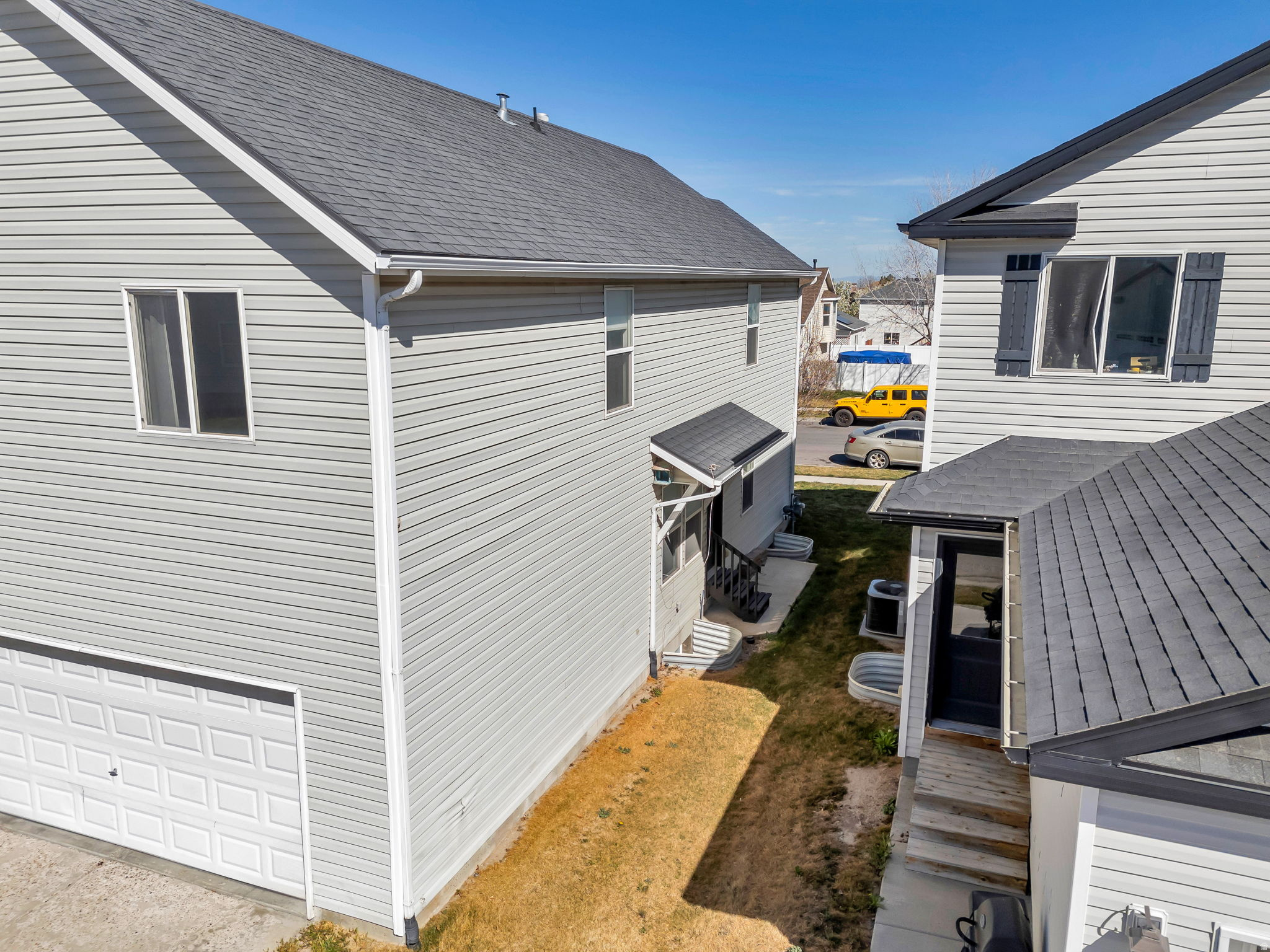 OVERLAKE - Residential