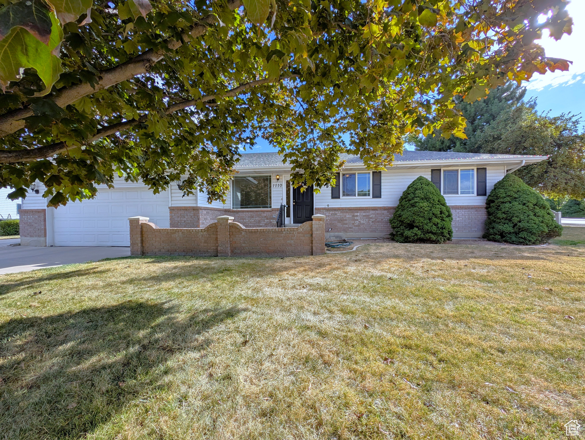 GREEN ACRES - Residential