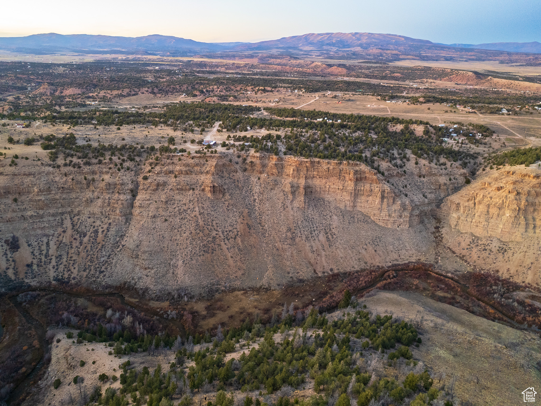 RED CREEK RANCHES - Residential