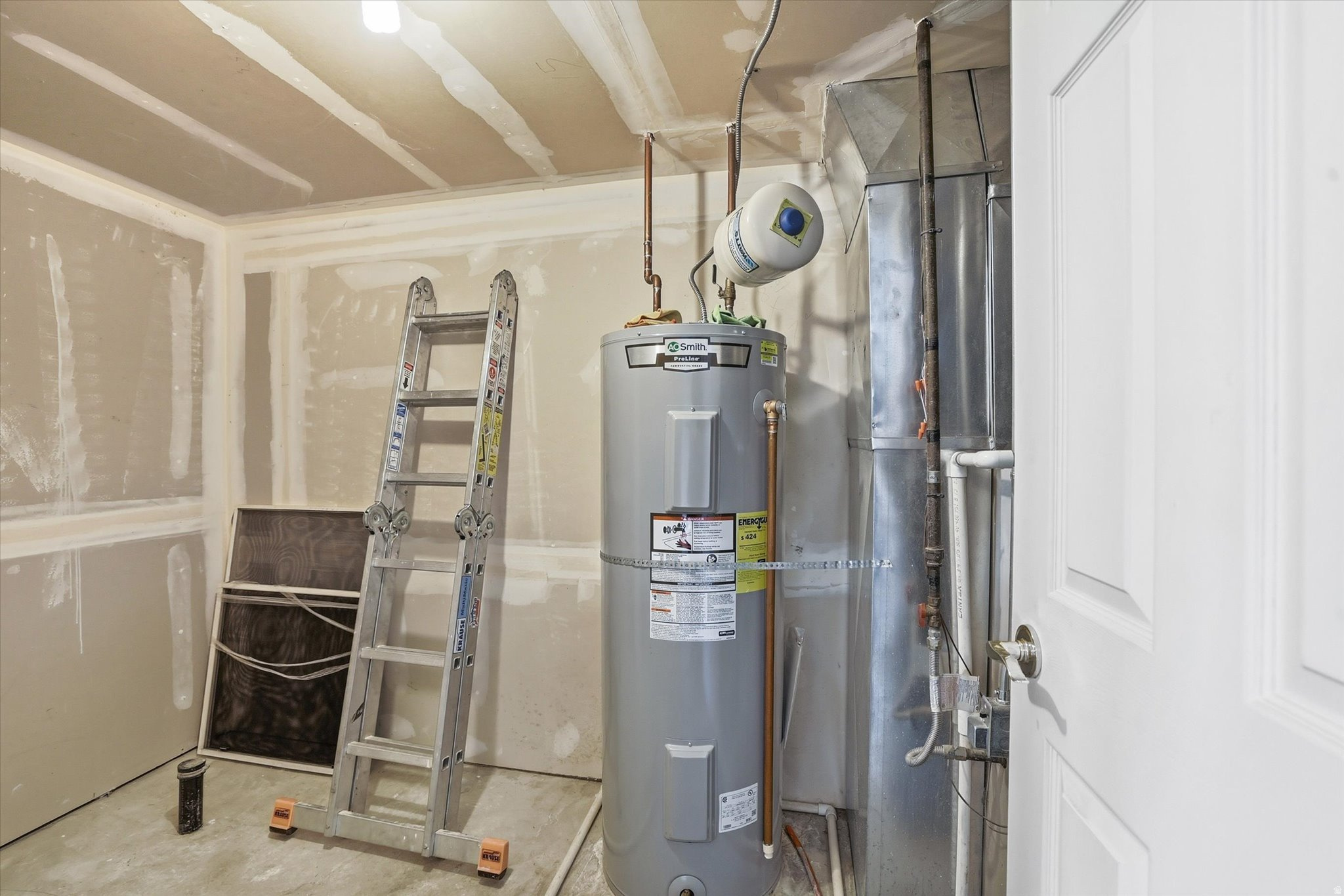 EAGLE VIEW - Residential