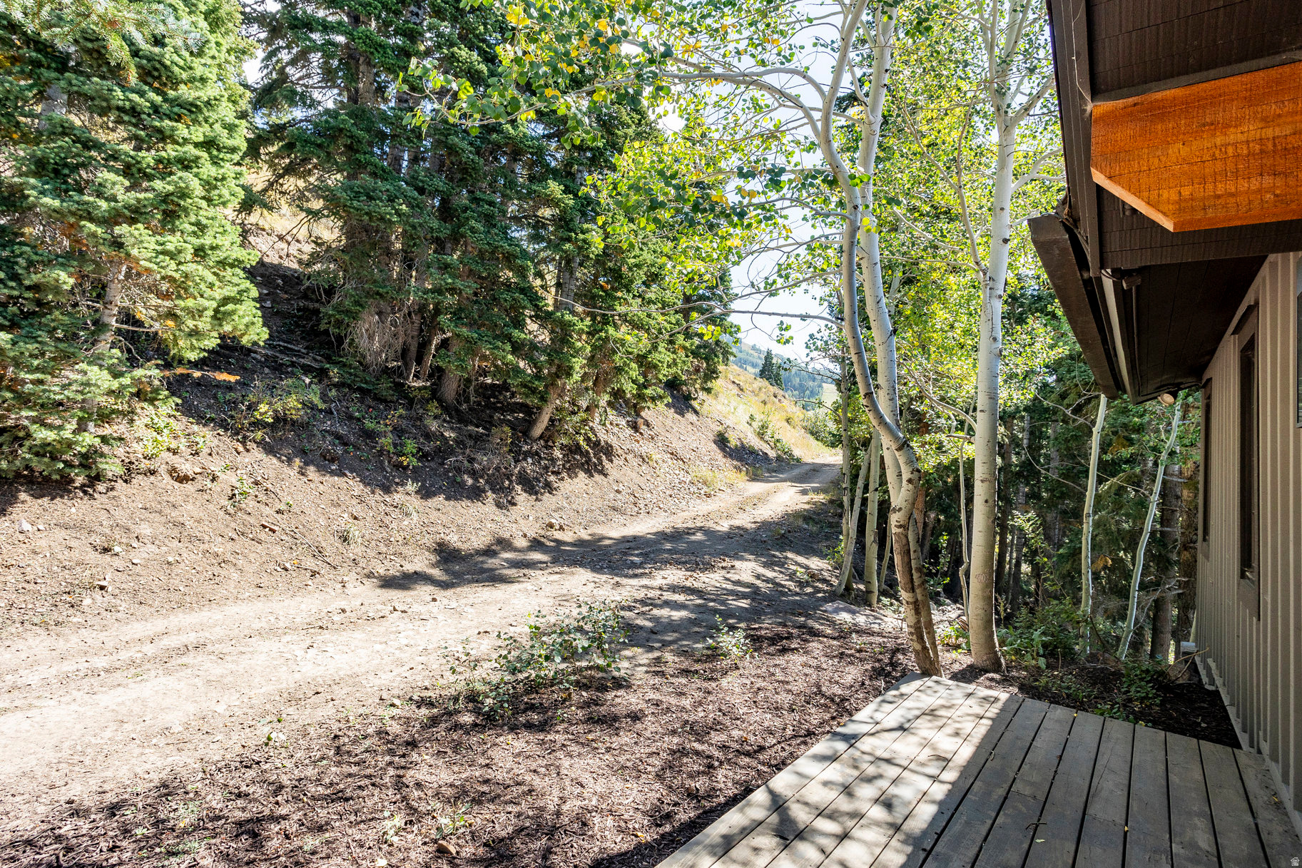 STAG LODGE PHASE 1 CONDOMINIUM - Residential