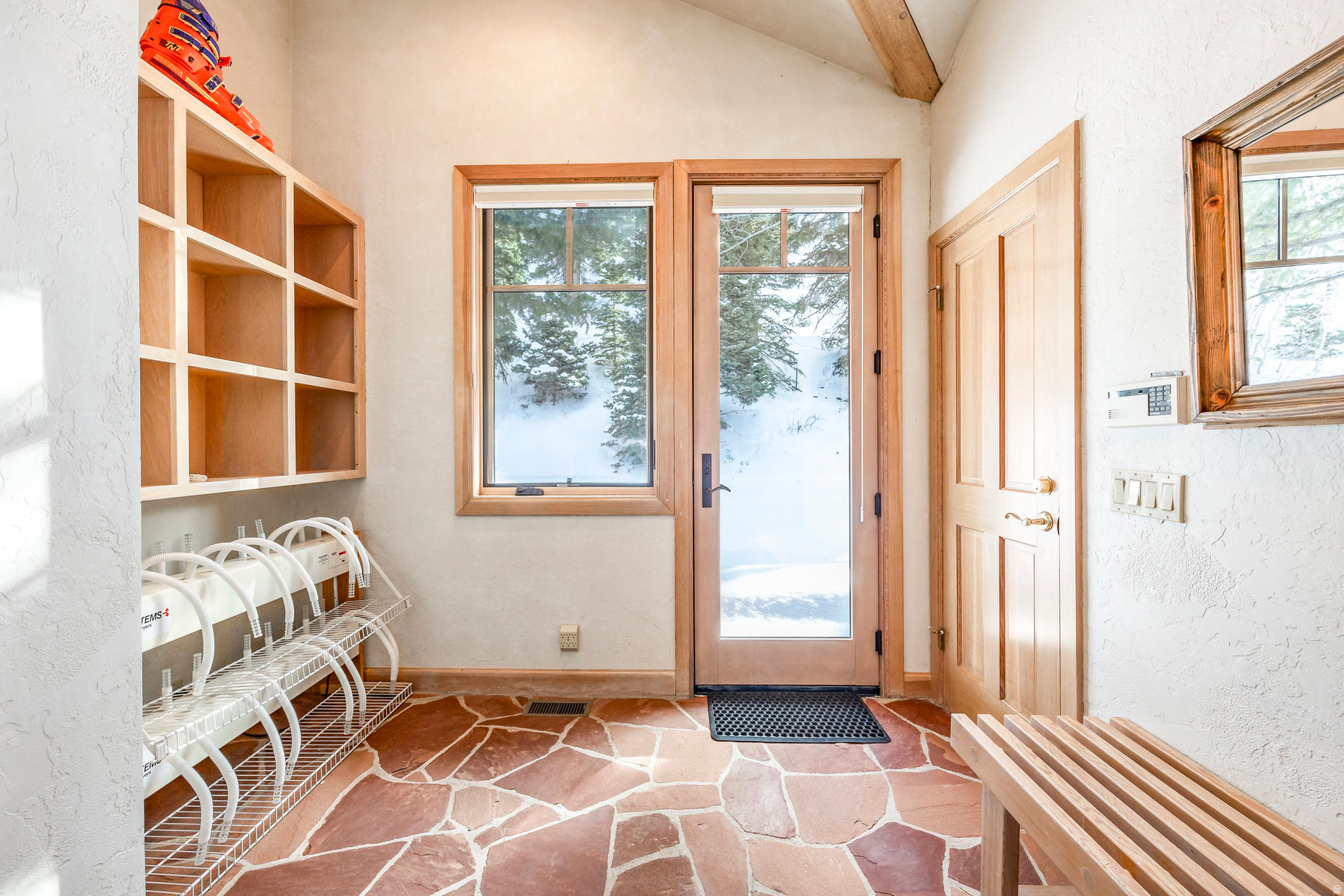 STAG LODGE PHASE 1 CONDOMINIUM - Residential