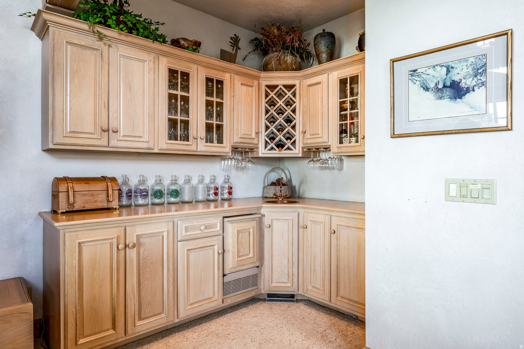 STAG LODGE PHASE 1 CONDOMINIUM - Residential