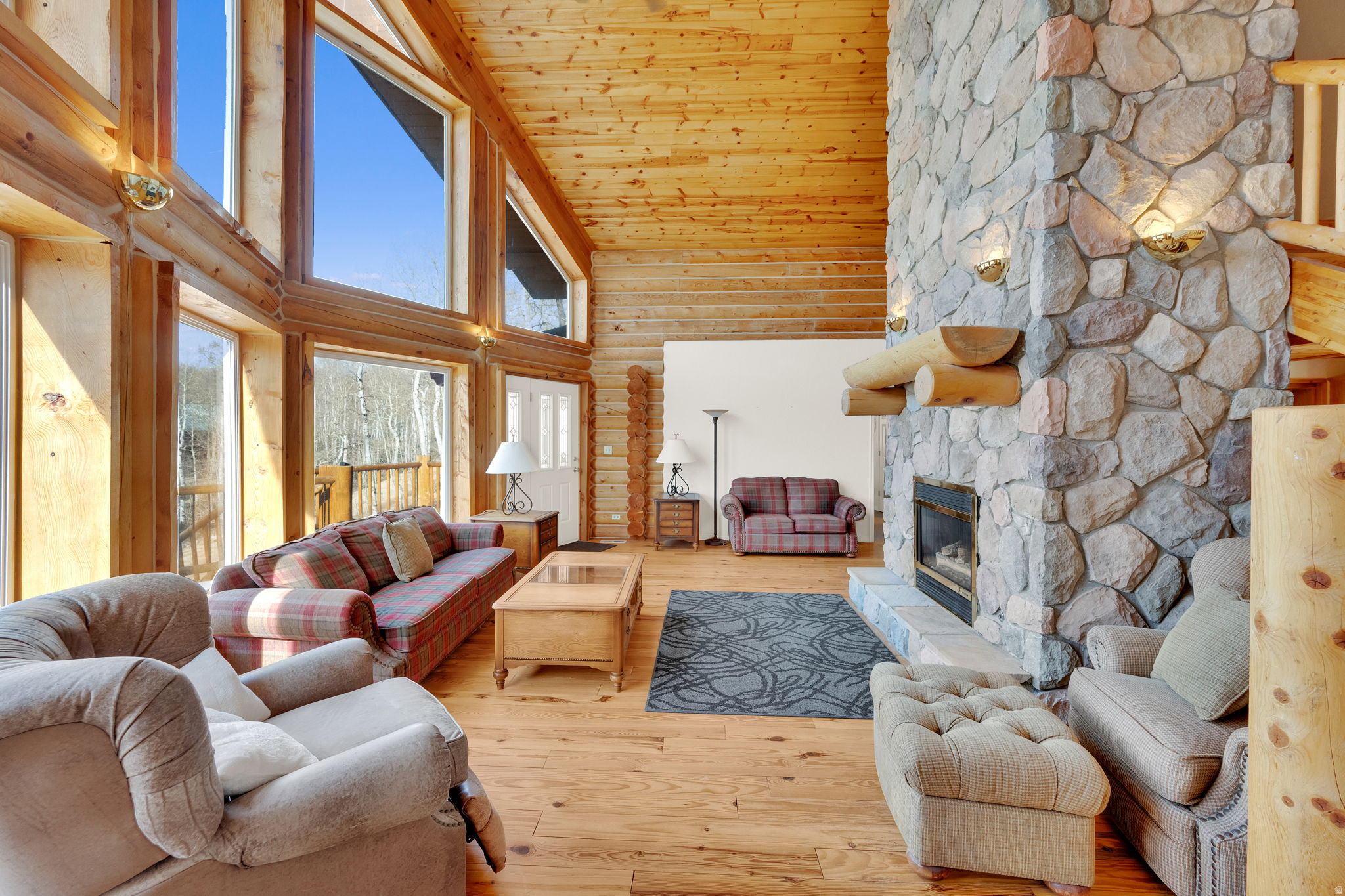 TIMBER LAKES - Residential