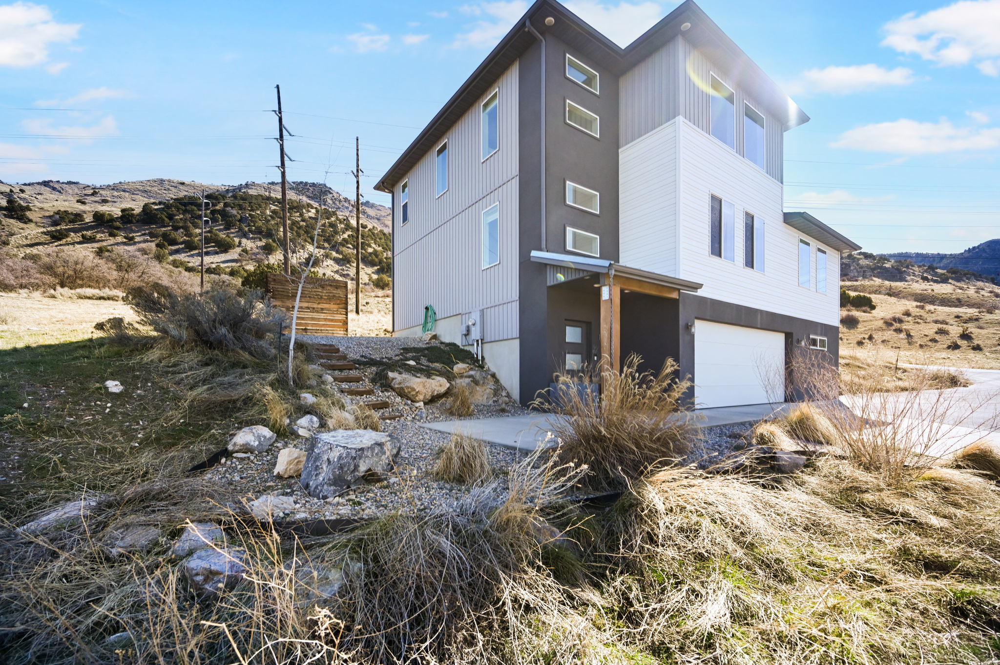 CASTLE HILLS - Residential