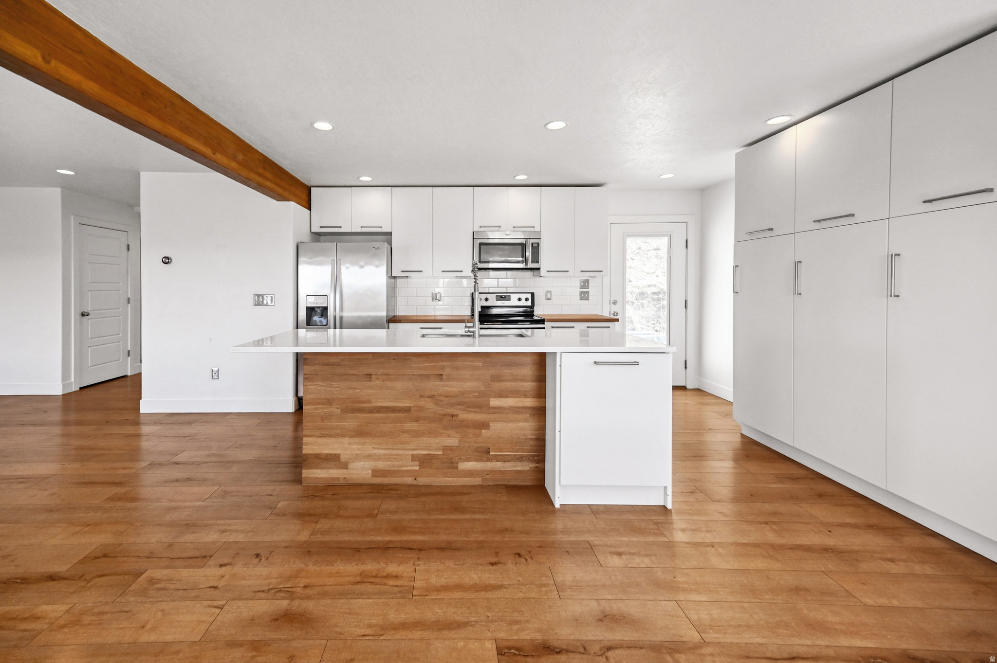 CASTLE HILLS - Residential