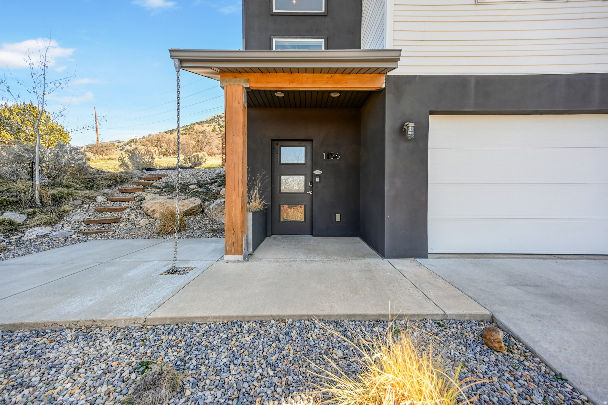 CASTLE HILLS - Residential