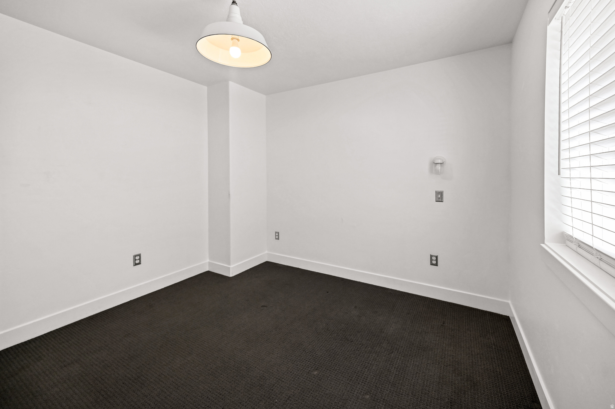 CASTLE HILLS - Residential