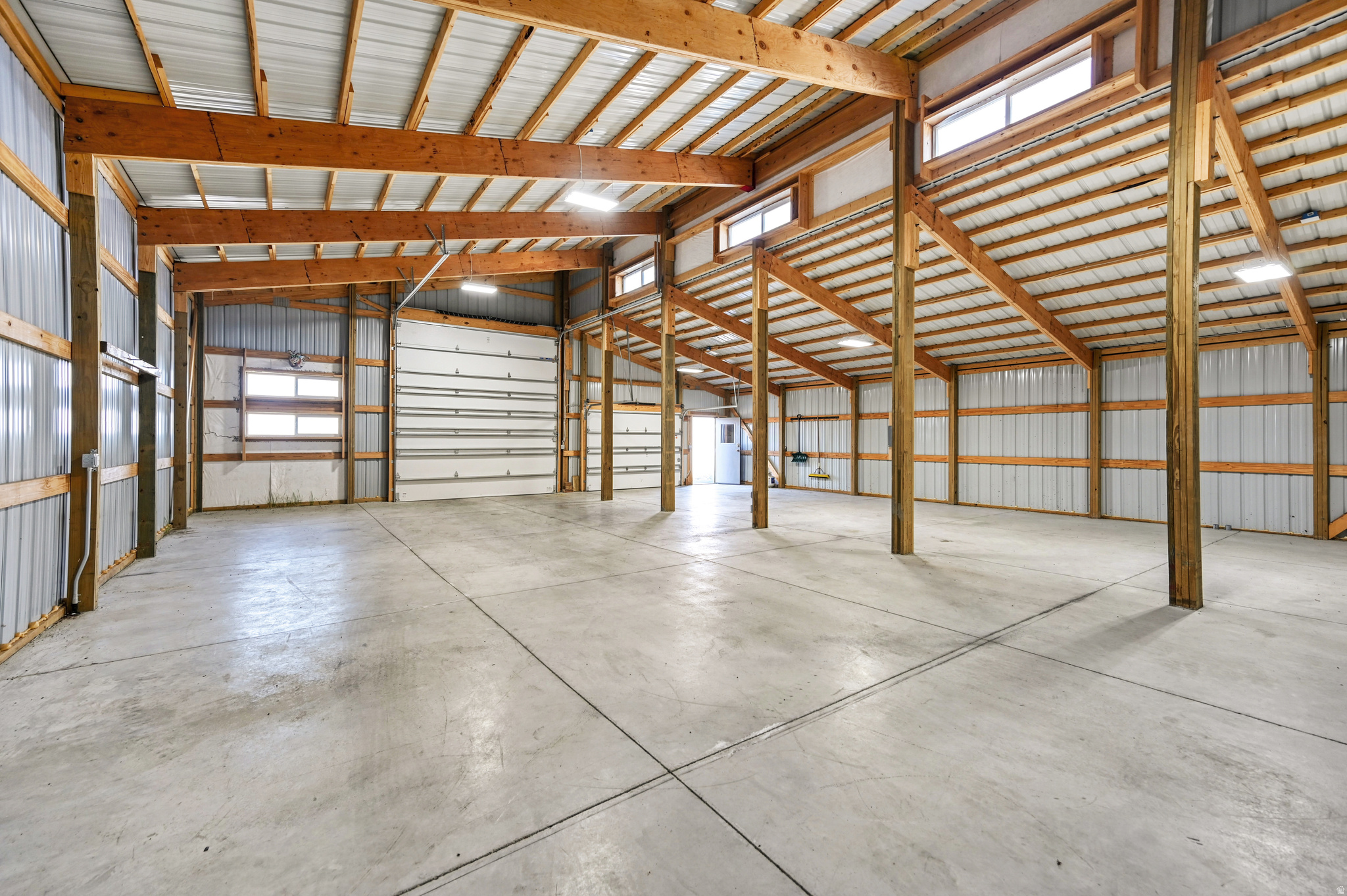 CASTLE HILLS - Residential