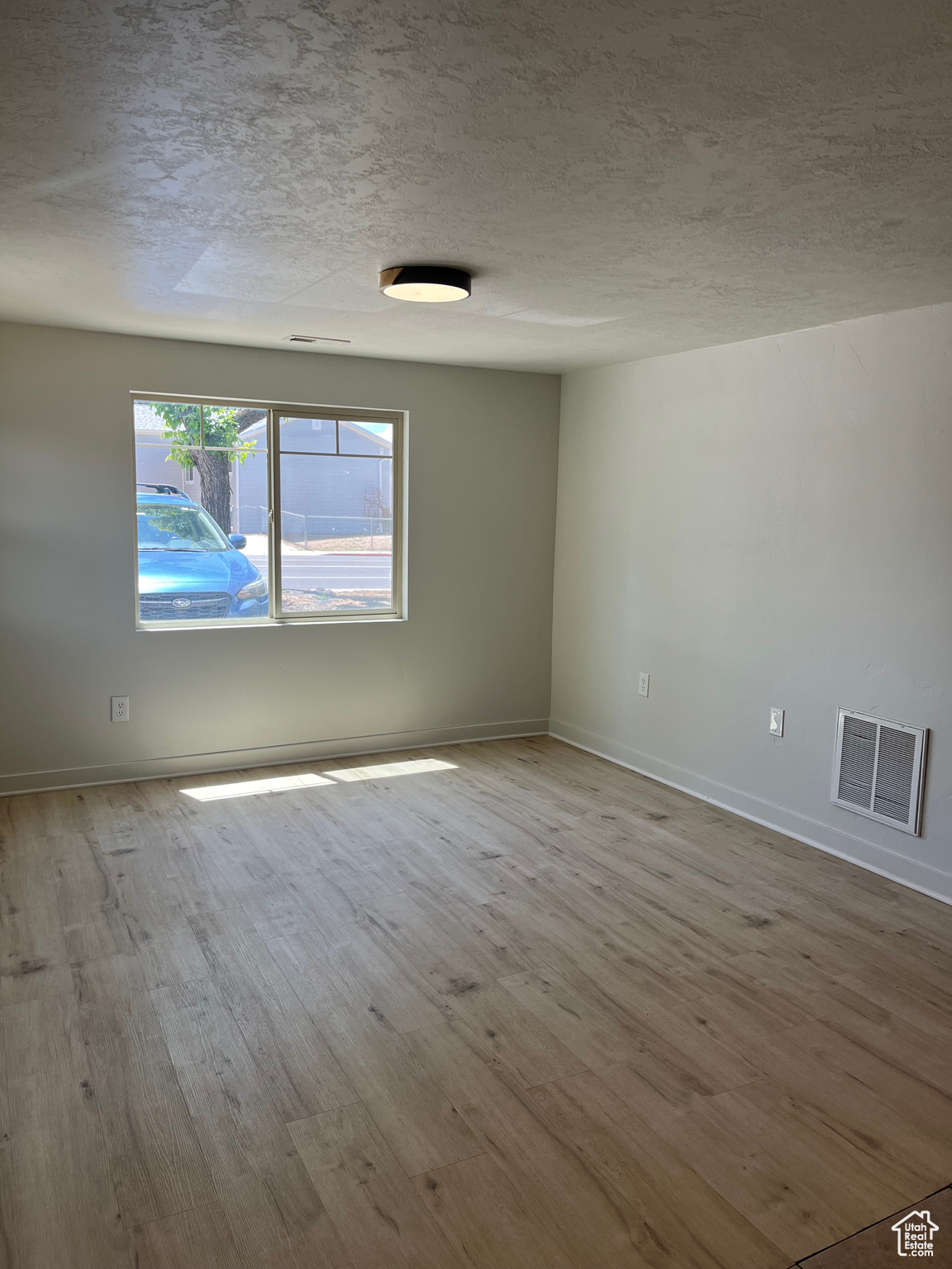 WESTLAKE - Residential