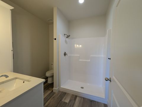 Tiny photo for 859 W CHAMBERLAIN DR, Kanab, UT 84741 (MLS # 2135898)