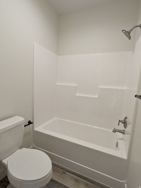 Tiny photo for 859 W CHAMBERLAIN DR, Kanab, UT 84741 (MLS # 2135898)