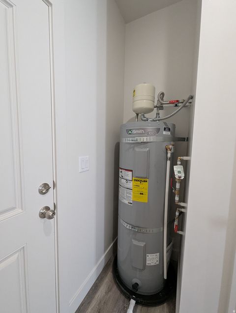 Tiny photo for 859 W CHAMBERLAIN DR, Kanab, UT 84741 (MLS # 2135898)