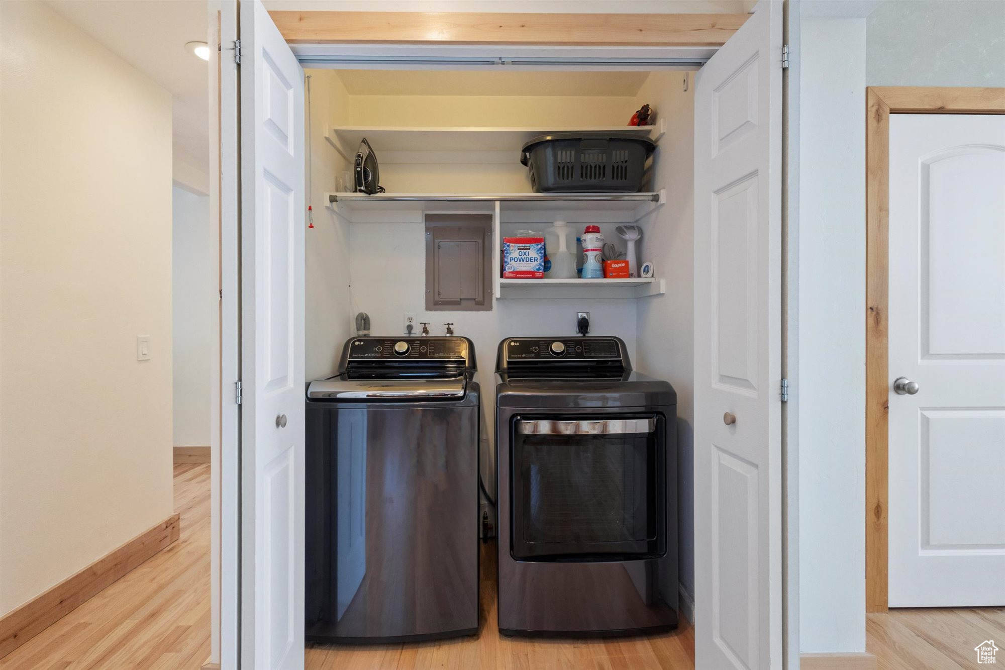 TWIN PEAKS - Residential