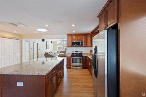 Tiny photo for 182 E 6790 S, Midvale, UT 84047 (MLS # 2117582)