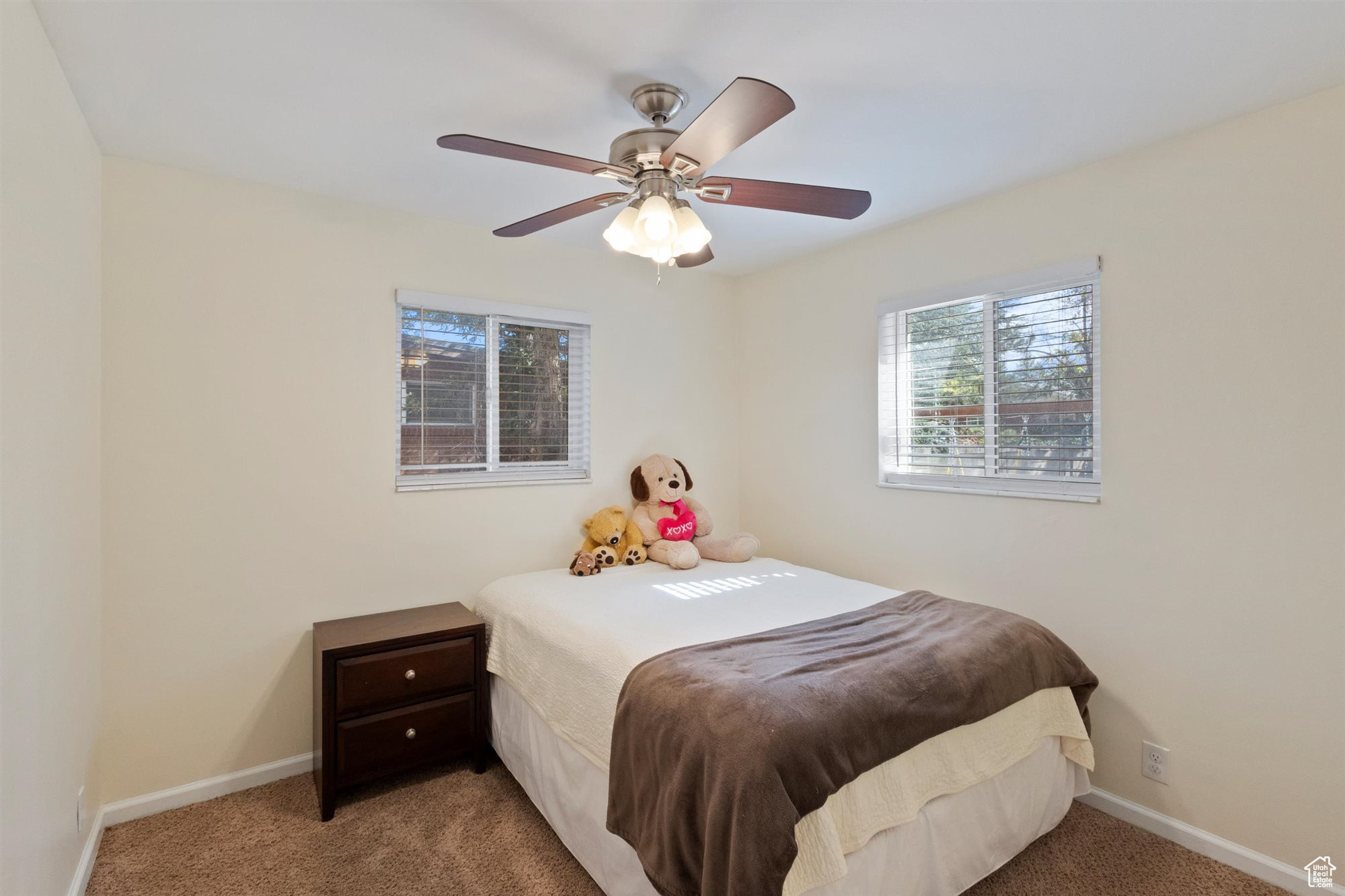 TWIN PEAKS - Residential