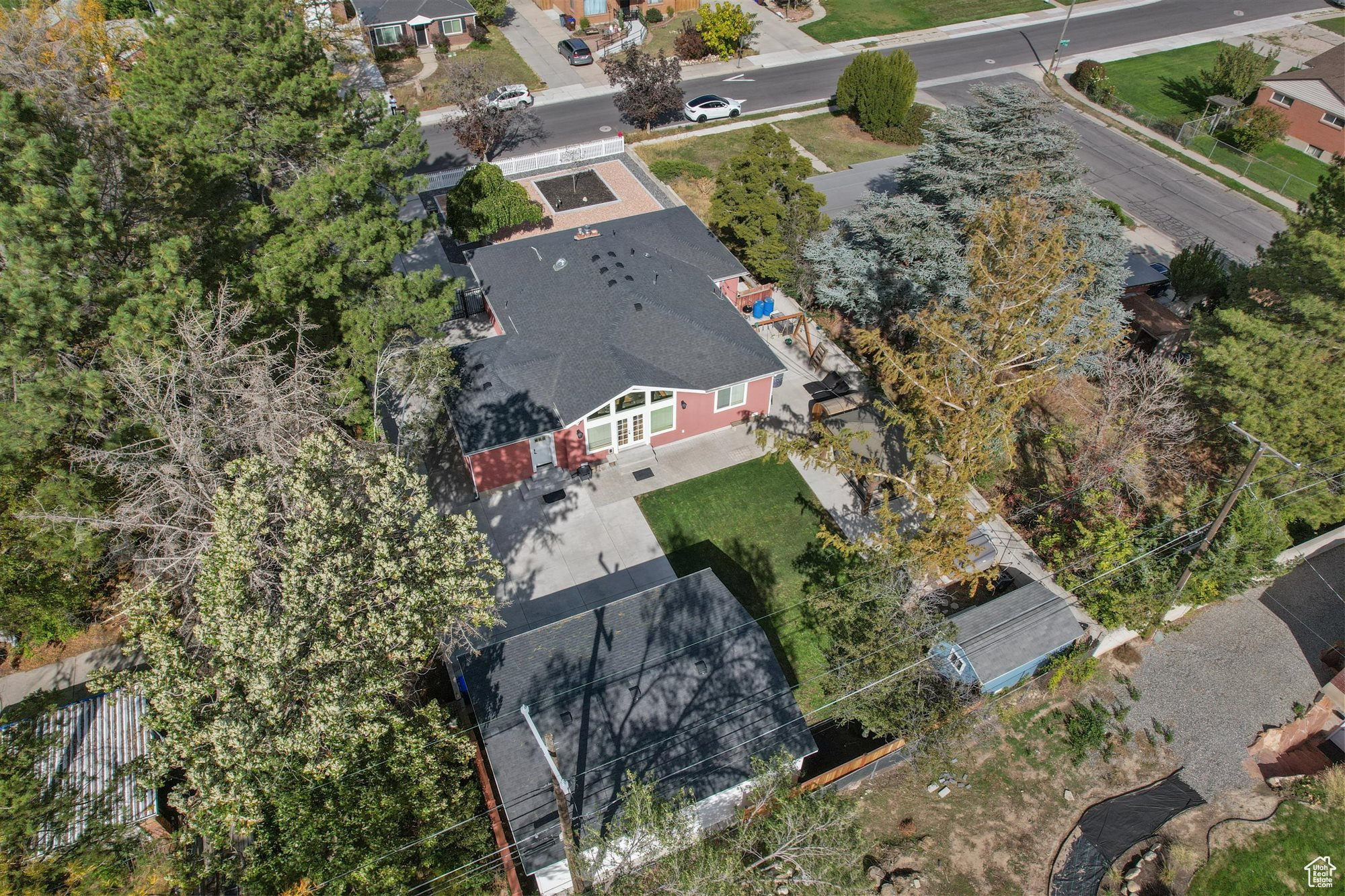 TWIN PEAKS - Residential