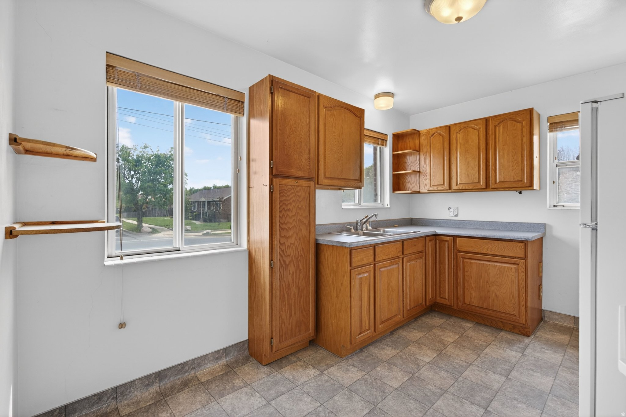 PARK - Residential Income