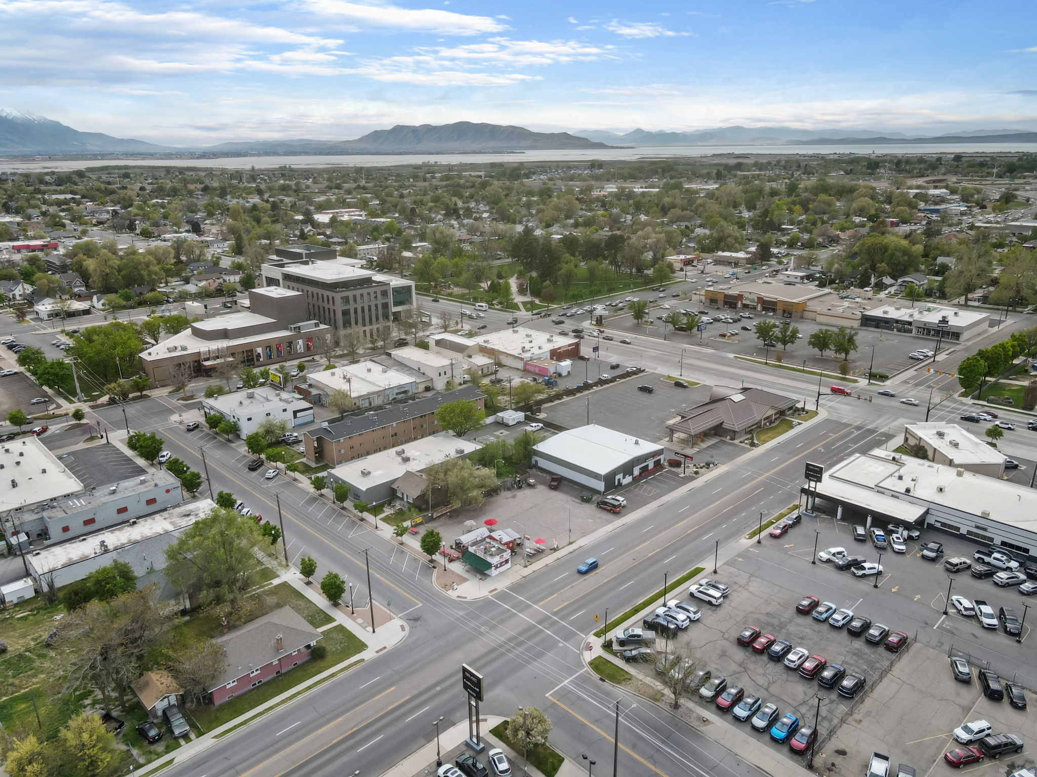 DANIELS SQUARE - Residential