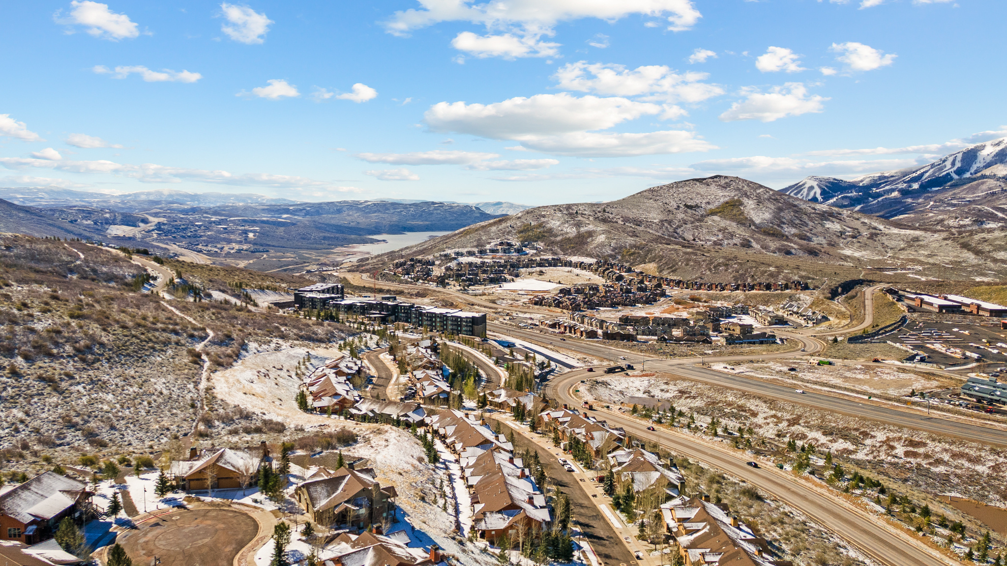 IROQUOIS - Residential