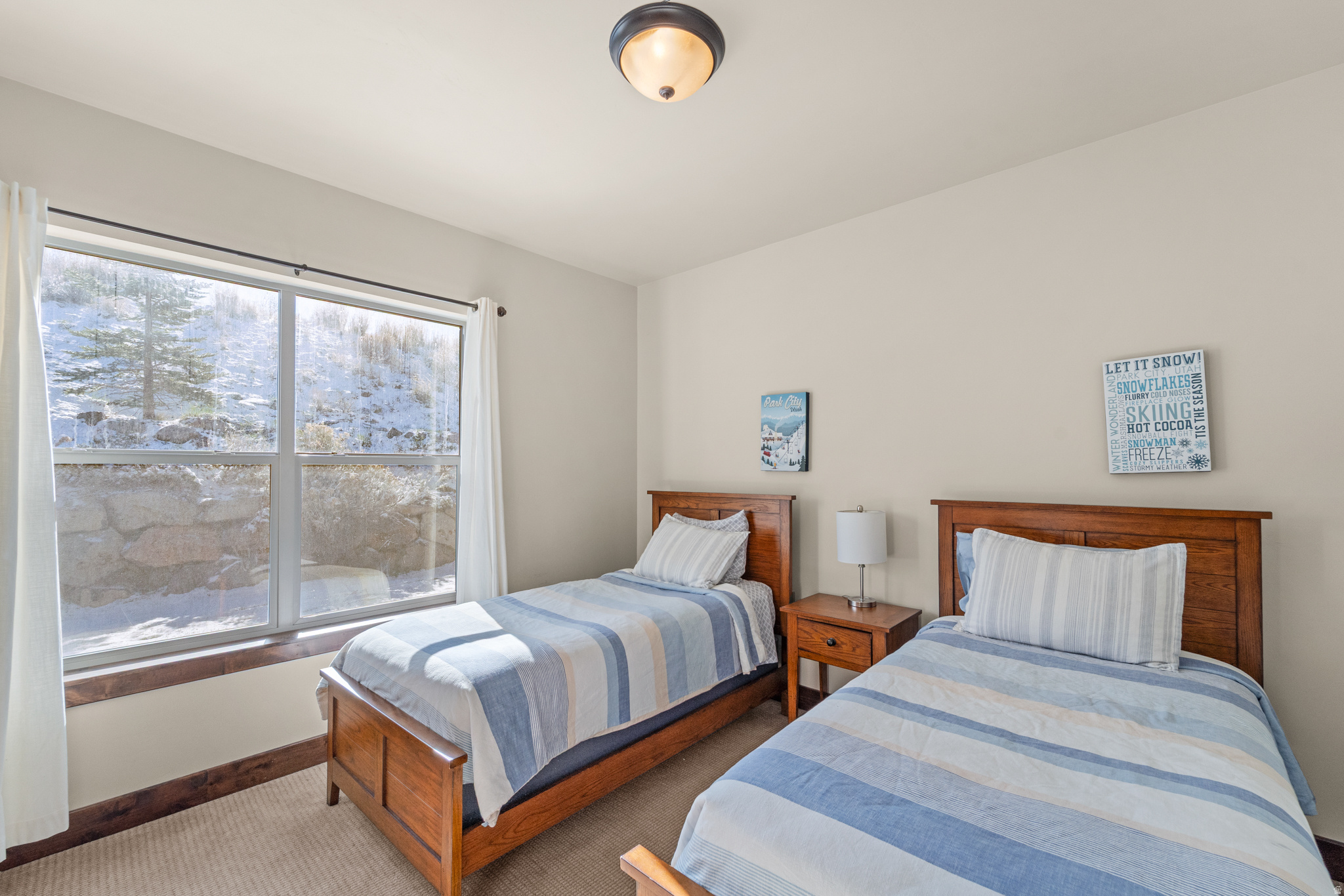 IROQUOIS - Residential