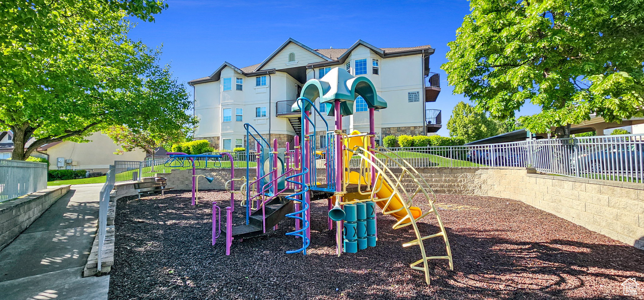 CHAMBERY CONDO - Residential