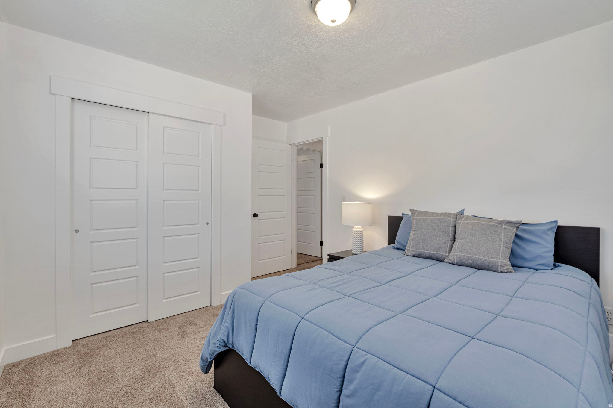KINGSVIEW ESTATES - Residential