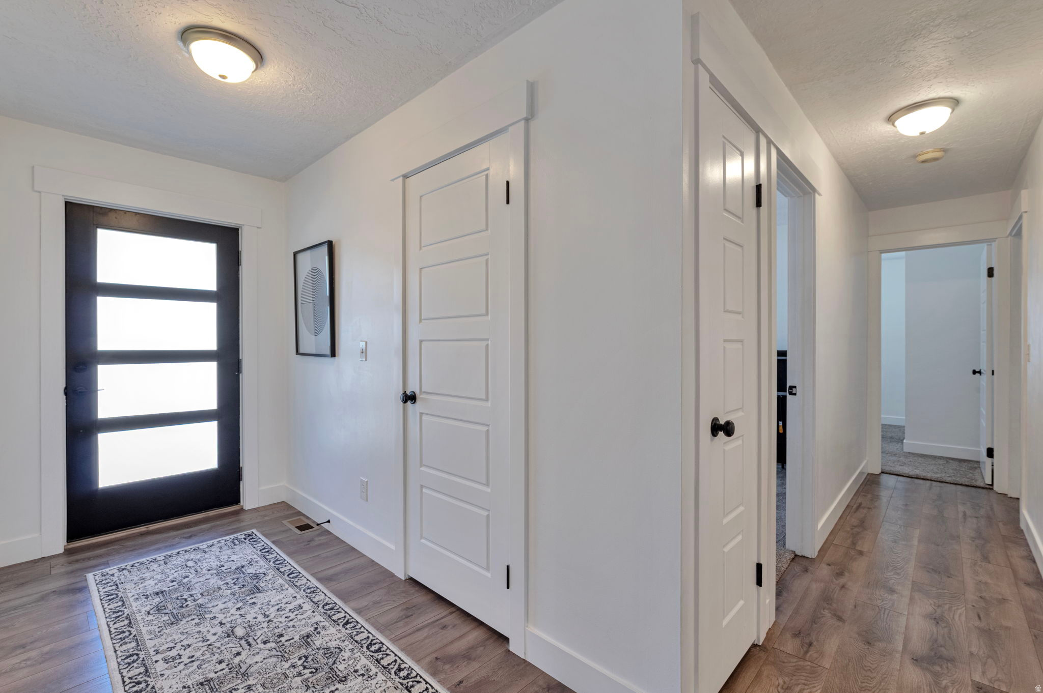 KINGSVIEW ESTATES - Residential
