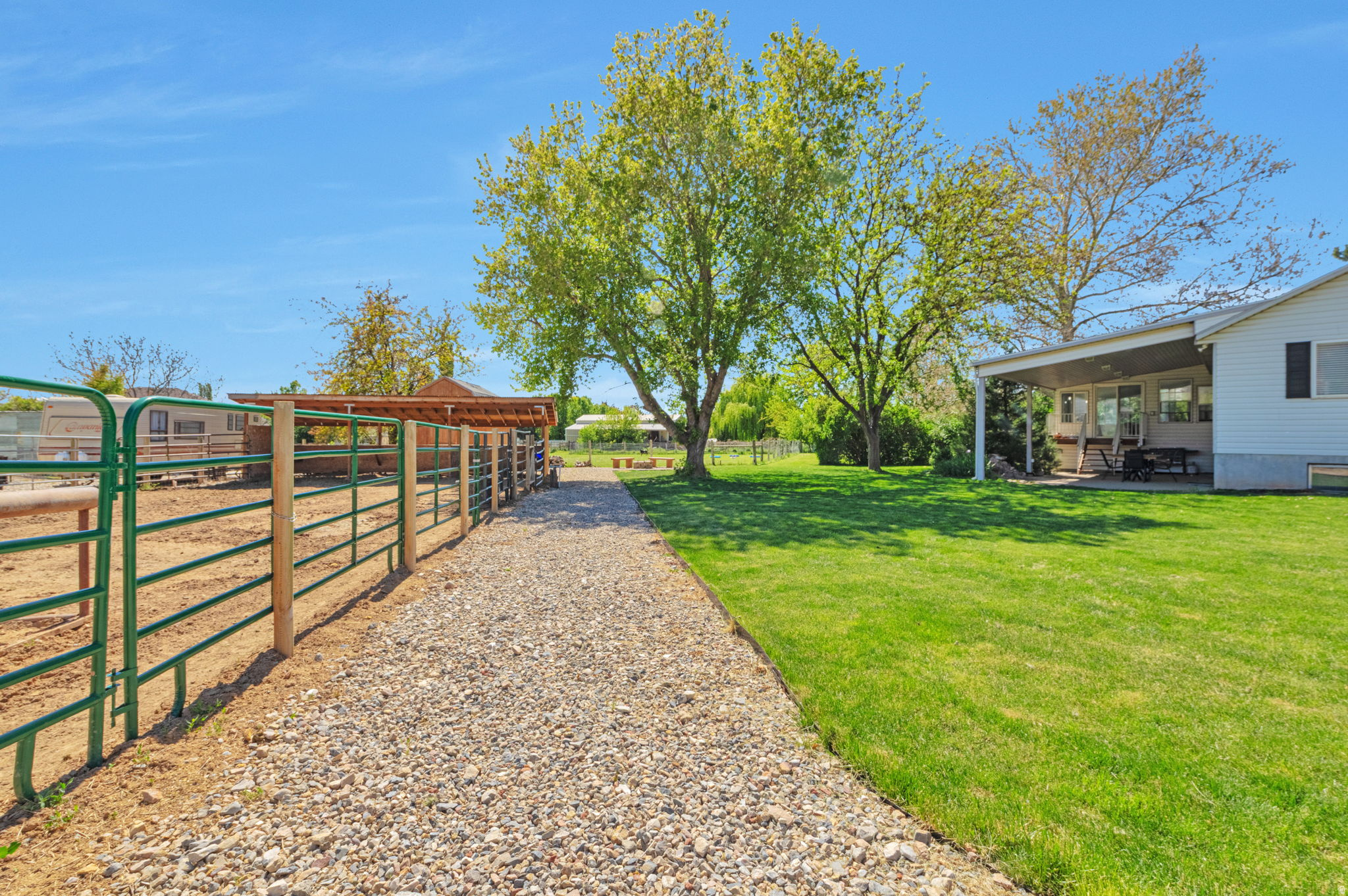 KINGSVIEW ESTATES - Residential