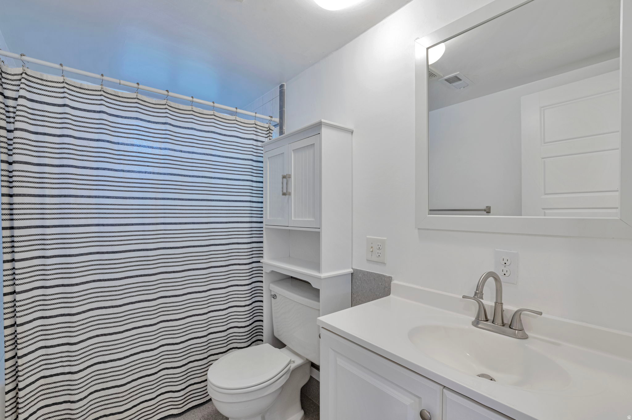 KINGSVIEW ESTATES - Residential