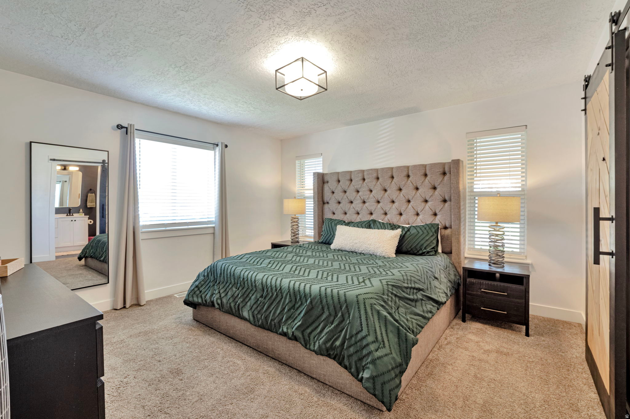 KINGSVIEW ESTATES - Residential