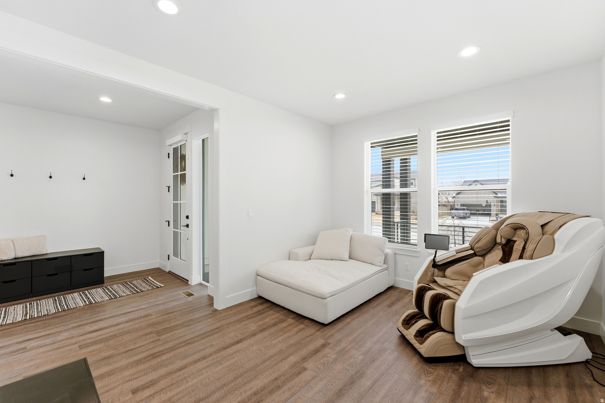 PEBBLE HILLS - Residential