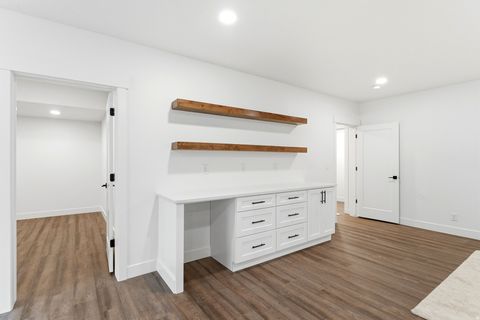 Tiny photo for 8569 S ROUND STONE CV #8, Sandy, UT 84094 (MLS # 2139320)