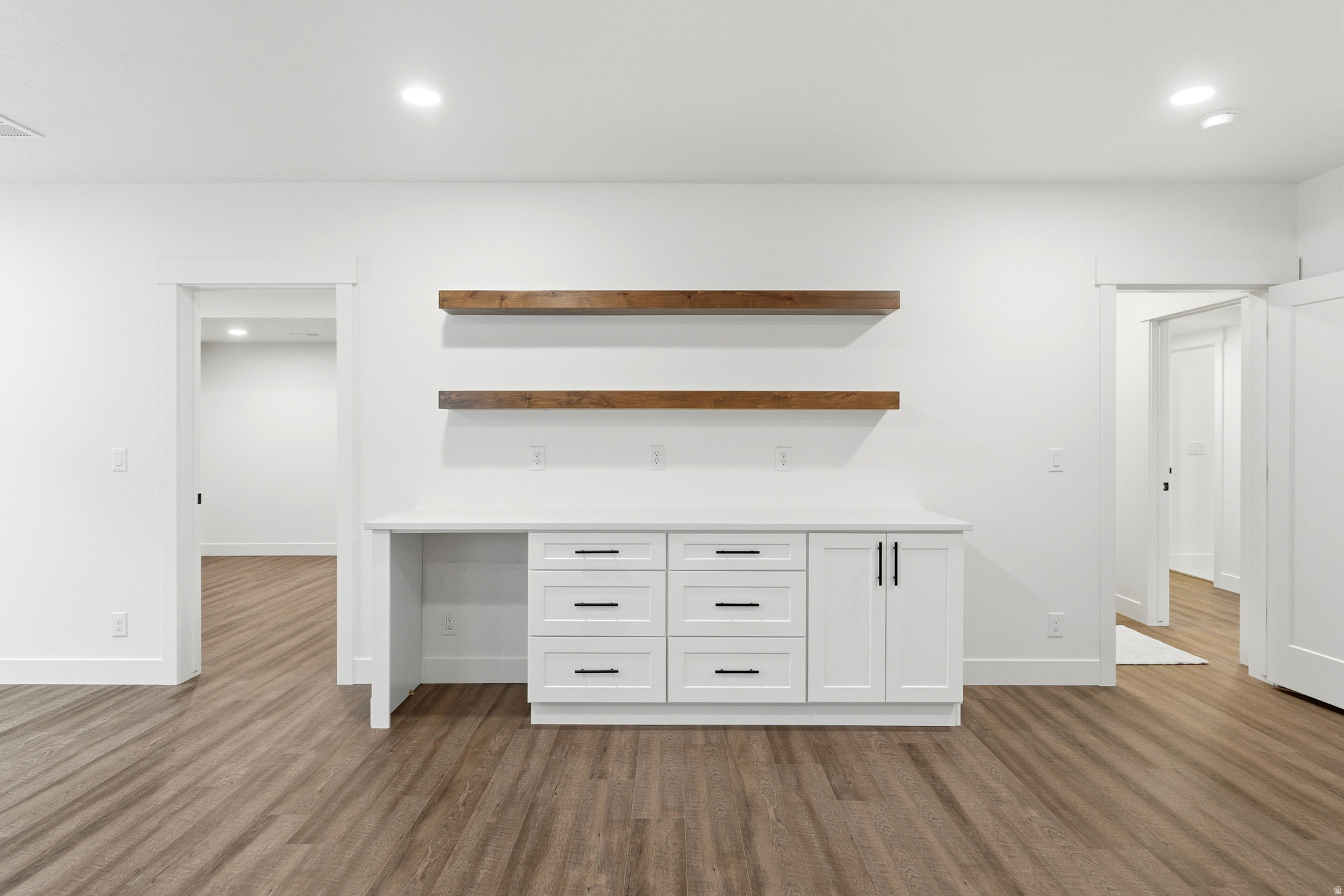 PEBBLE HILLS - Residential