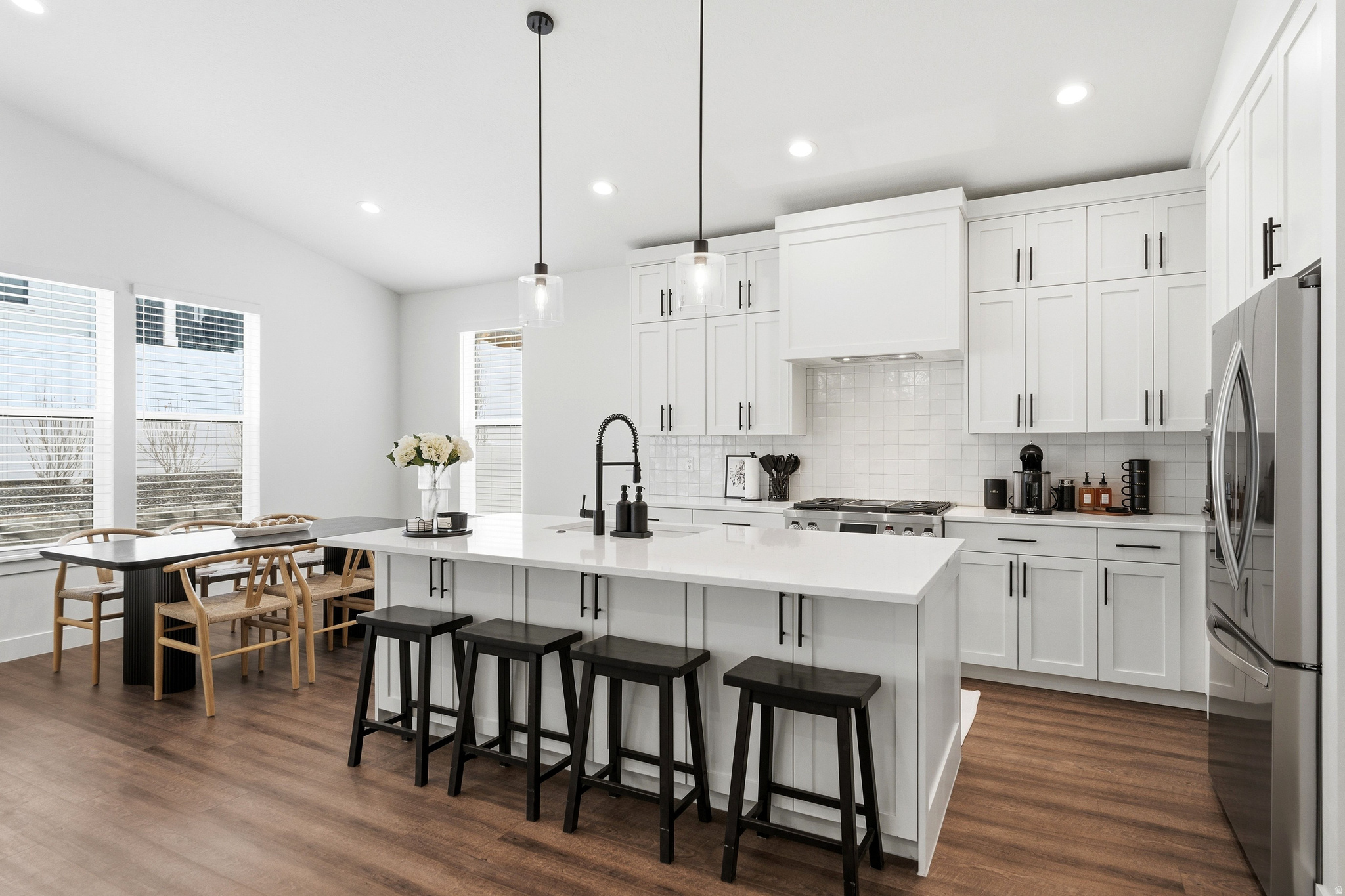 PEBBLE HILLS - Residential