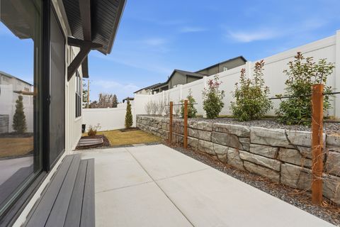 Tiny photo for 8569 S ROUND STONE CV #8, Sandy, UT 84094 (MLS # 2139320)