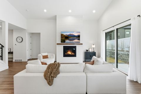 Tiny photo for 8569 S ROUND STONE CV #8, Sandy, UT 84094 (MLS # 2139320)