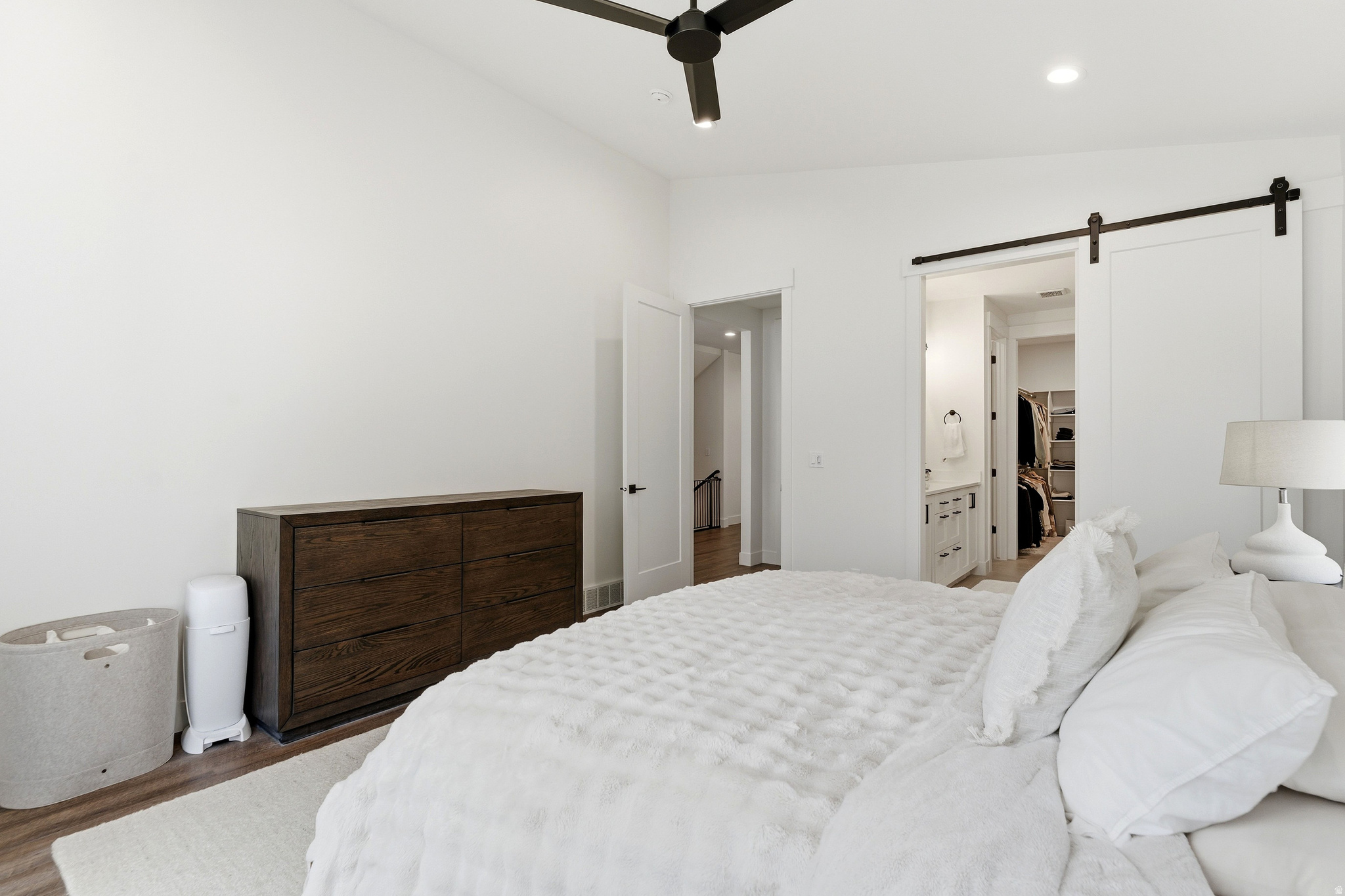 PEBBLE HILLS - Residential