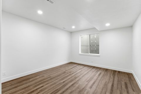 Tiny photo for 8569 S ROUND STONE CV #8, Sandy, UT 84094 (MLS # 2139320)