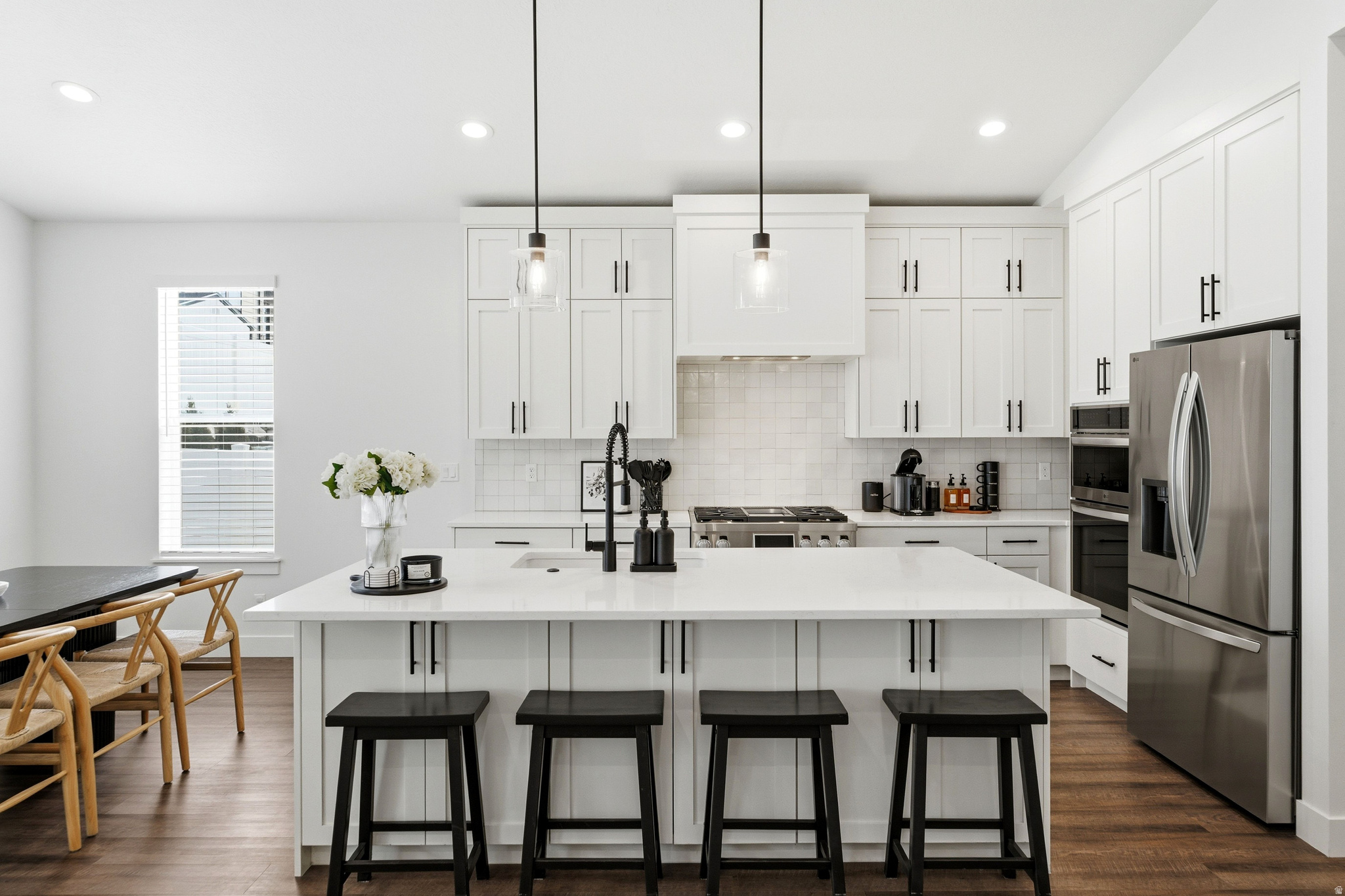 PEBBLE HILLS - Residential