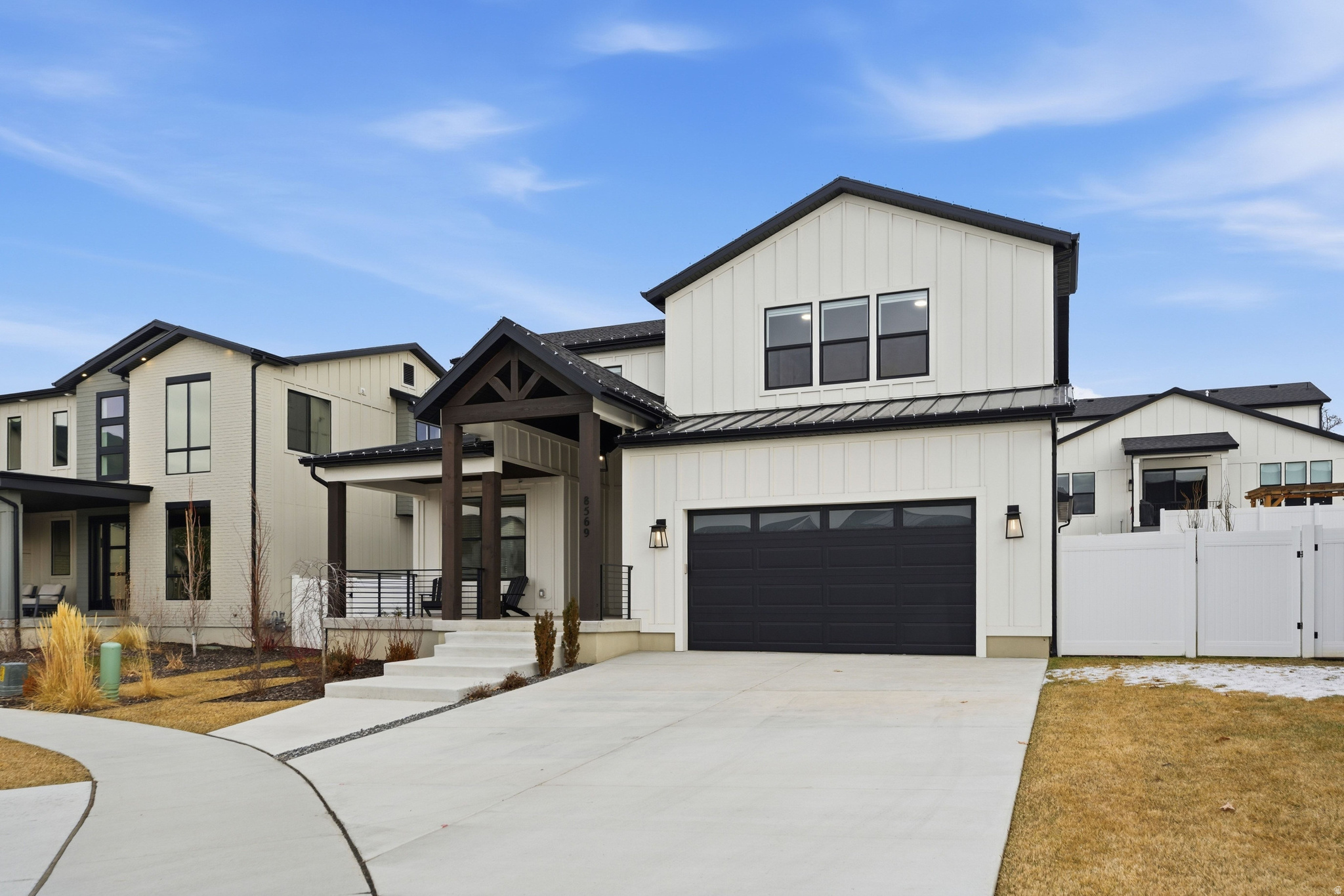 PEBBLE HILLS - Residential