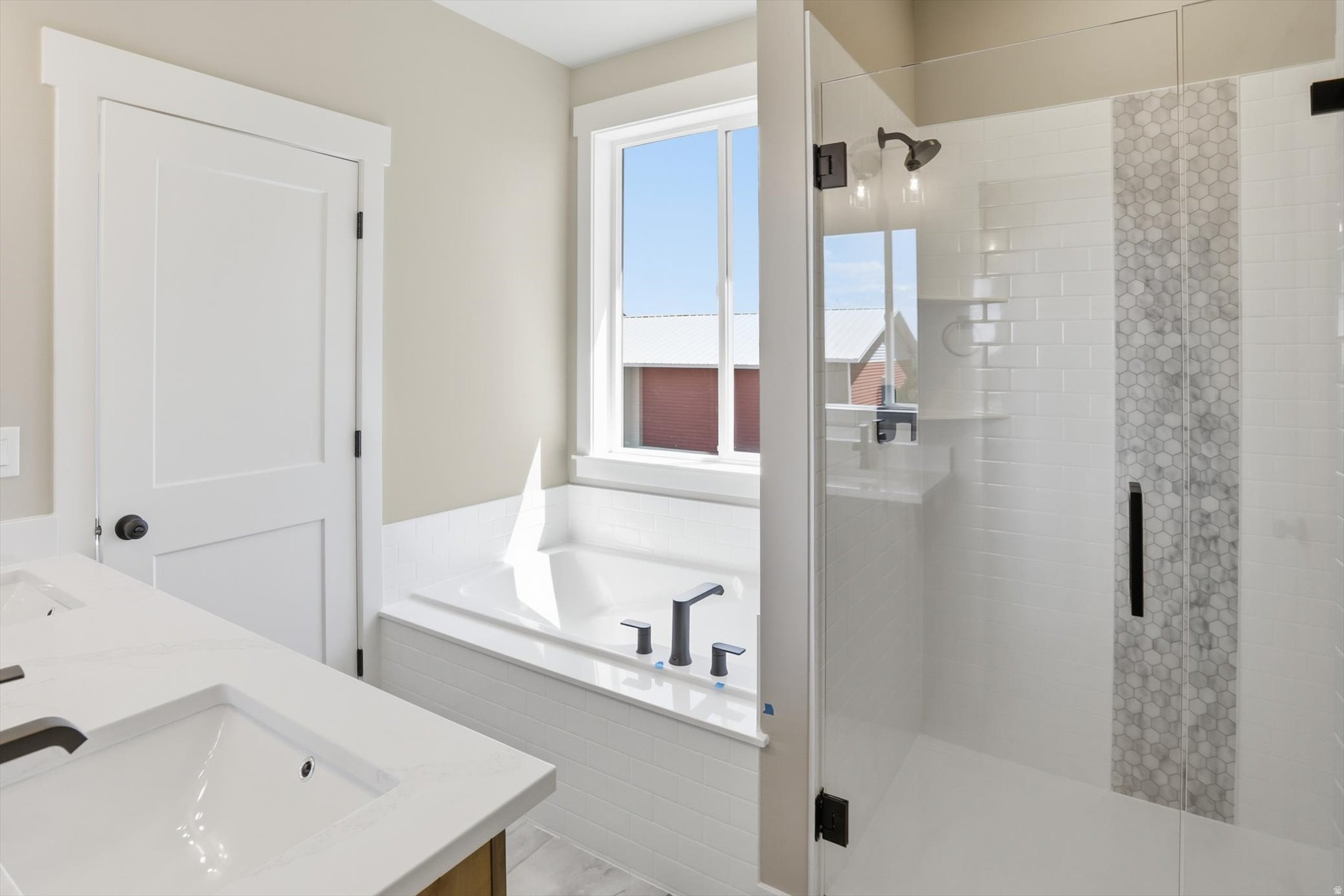 ESTATES AT RIVERVIEW - Residential