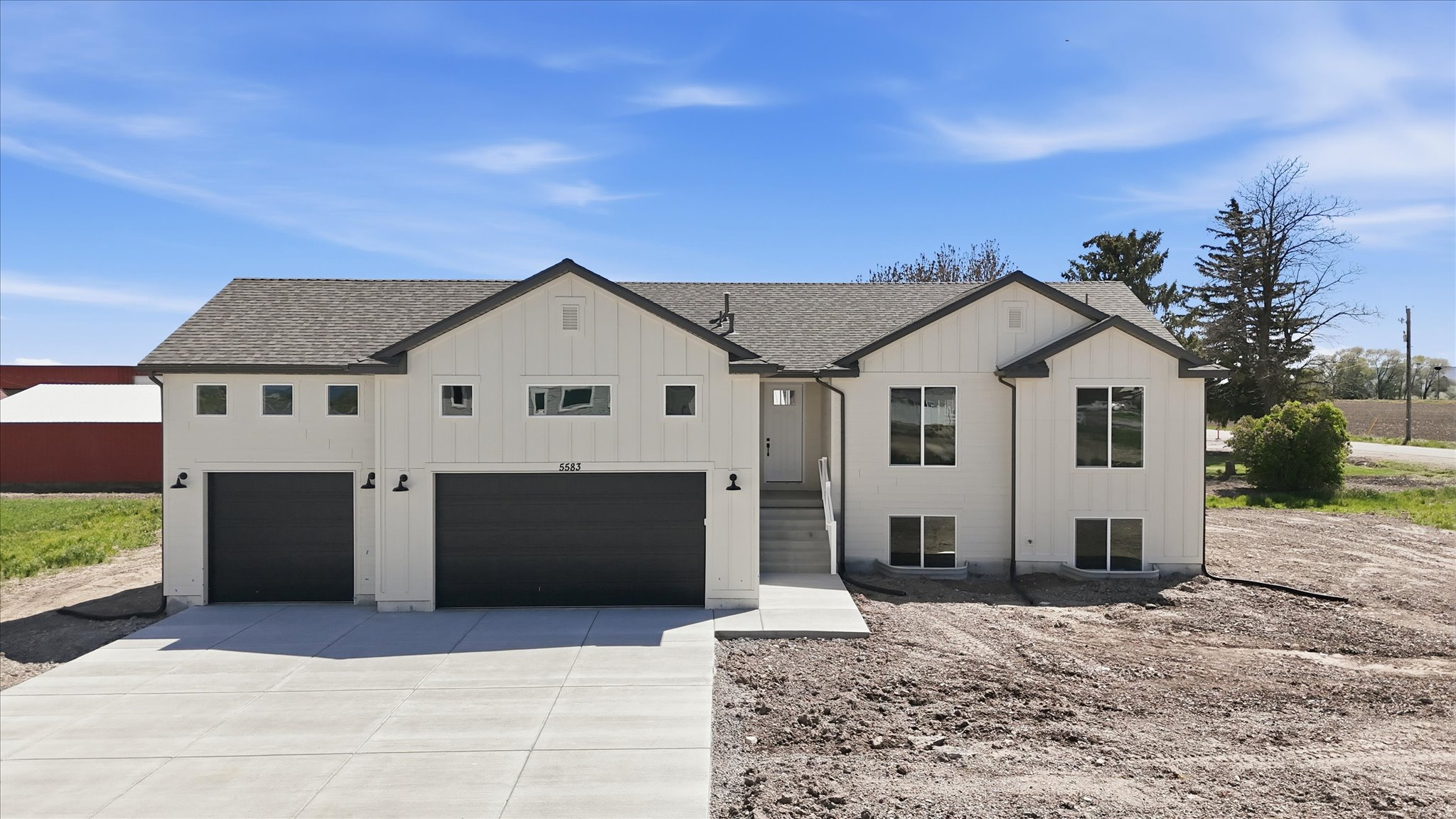 ESTATES AT RIVERVIEW - Residential